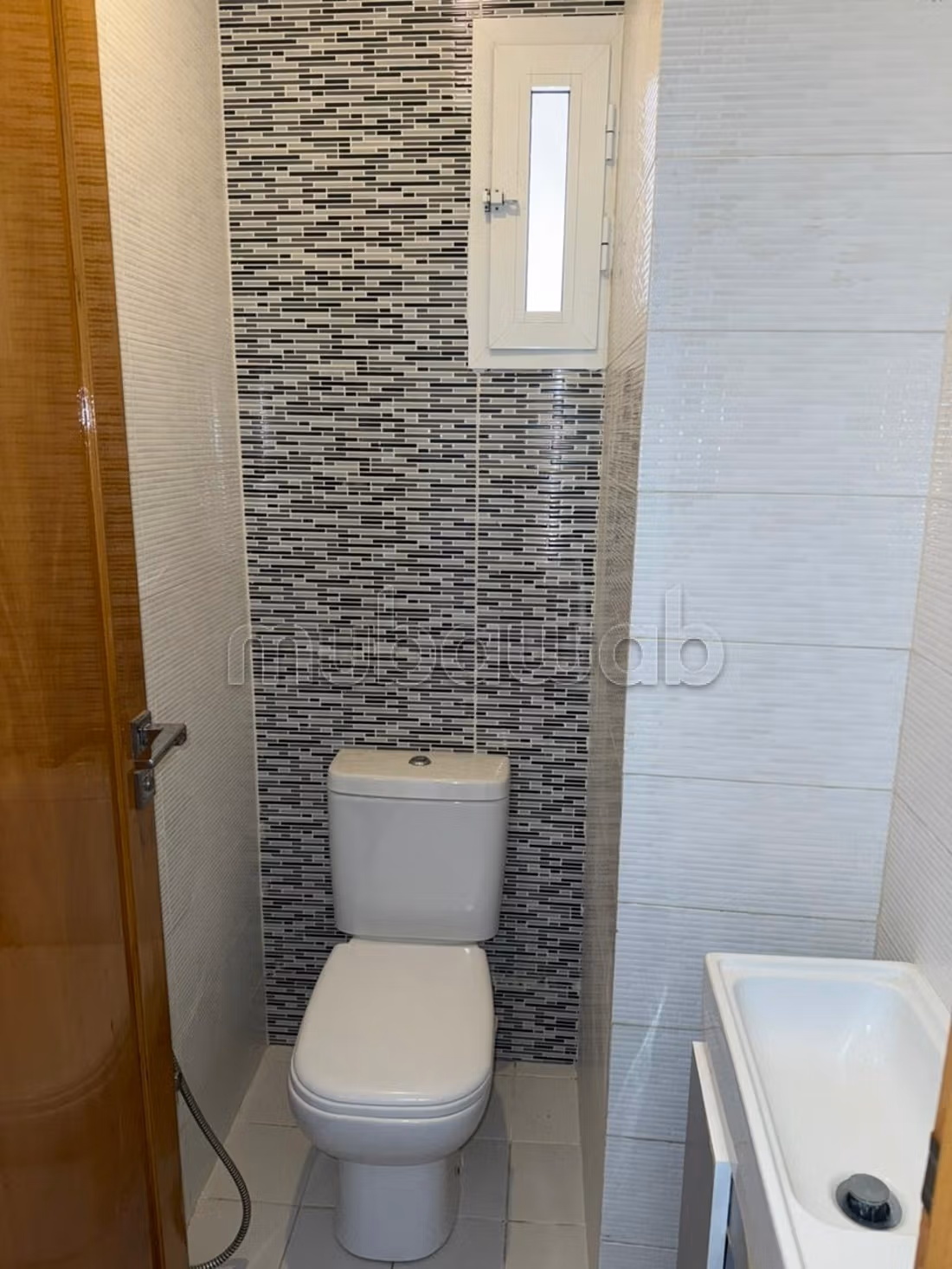 À vendre un appartement s3 aux jardins de carthage