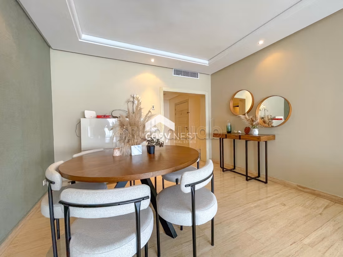 Location d'un appartement à Maârif Extension. 3 chambres agréables. Bien meublé — 5
