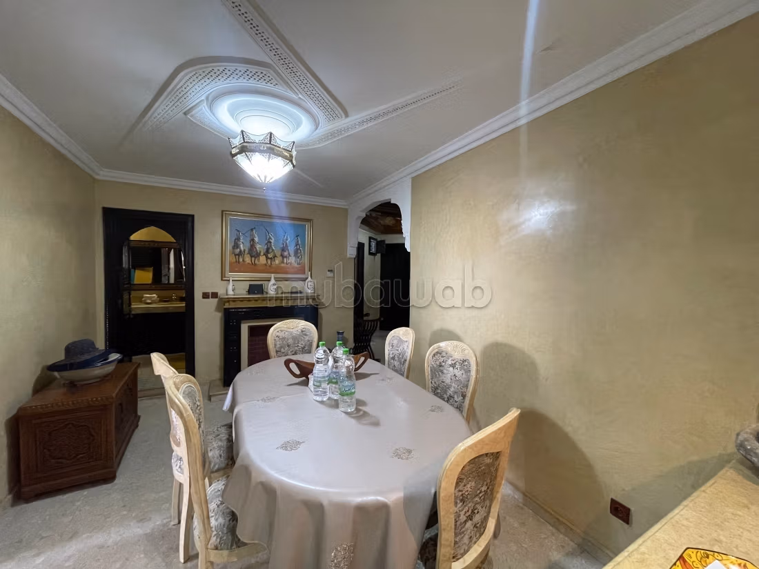 Appartement lumineux avec grande terrasse et parking titré — 2