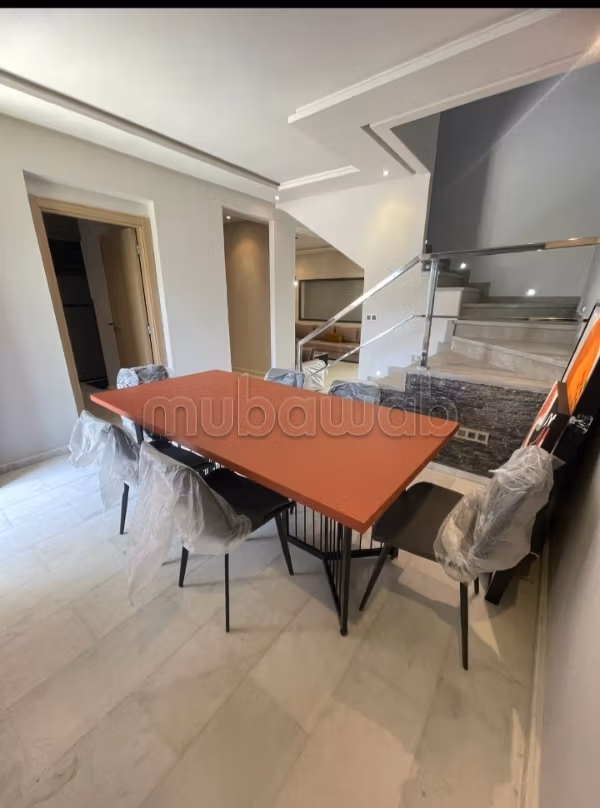 Ubicación de villa de alto standing en Dar Bouazza. 3 hermosas habitaciones. Amueblado
