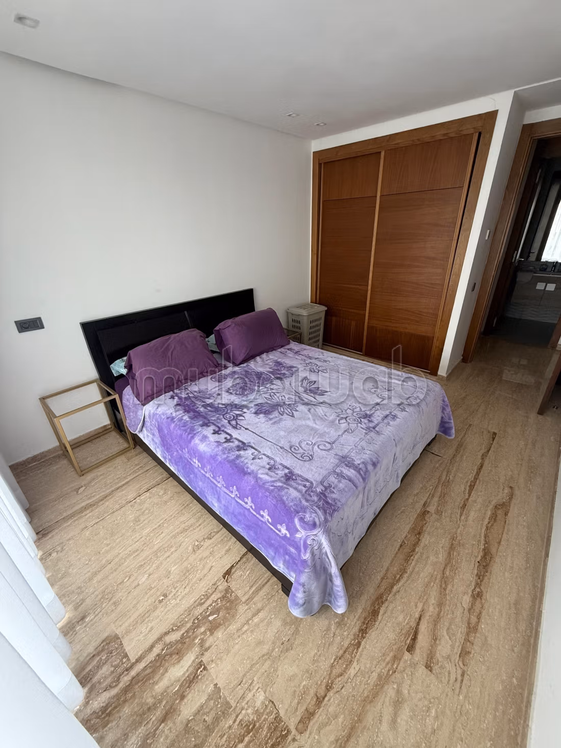 Mooi gemeubileerd appartement met groot terras