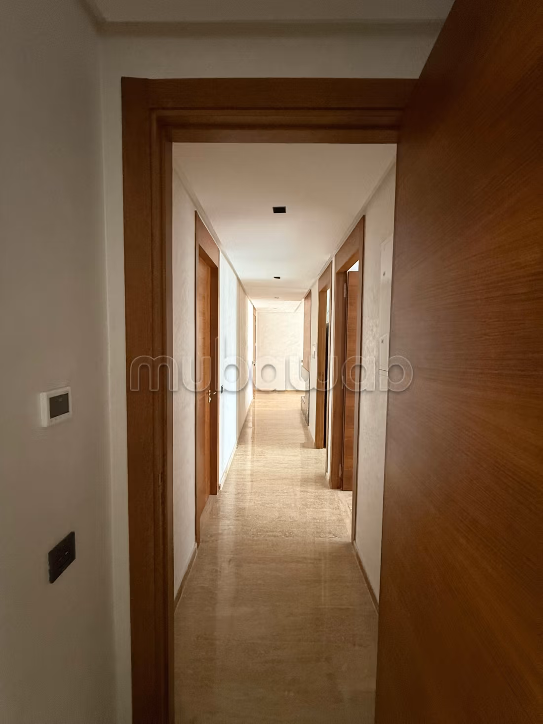 Mooi gemeubileerd appartement met groot terras