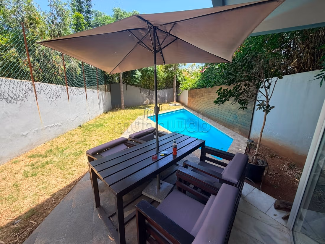Magnifique villa à vendre à Ville Verte Prestigia. Surface de 225 m². Climatisation et piscine