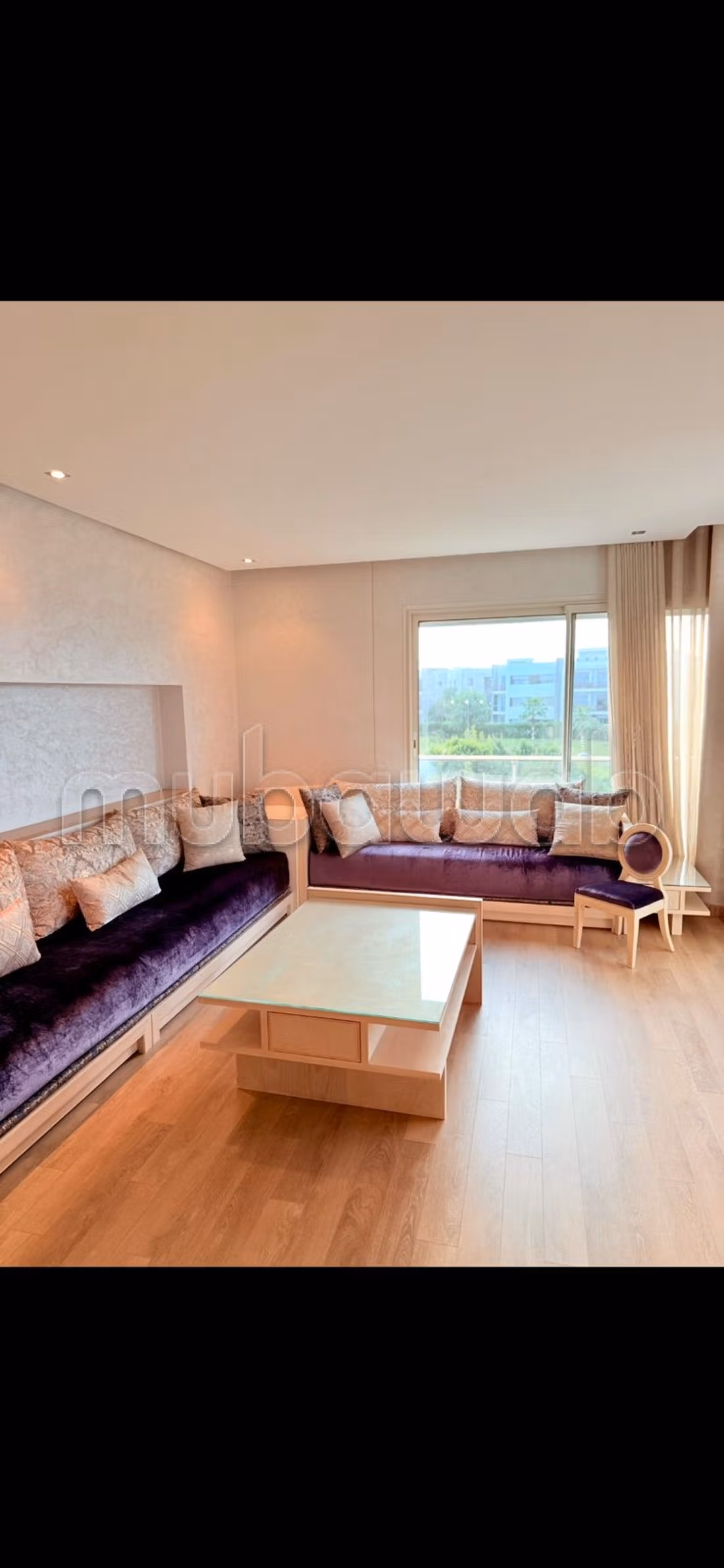 Bel appartement en location à Ville Verte. 3 chambres. Bien meublé — 2