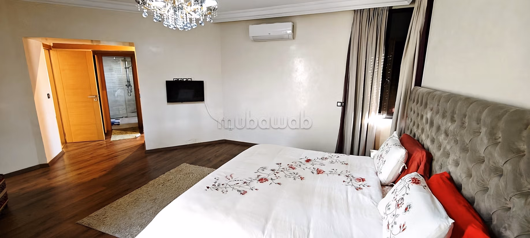 Locatie luxe villa in Riyad. Oppervlakte 500 m². Goed gemeubileerd