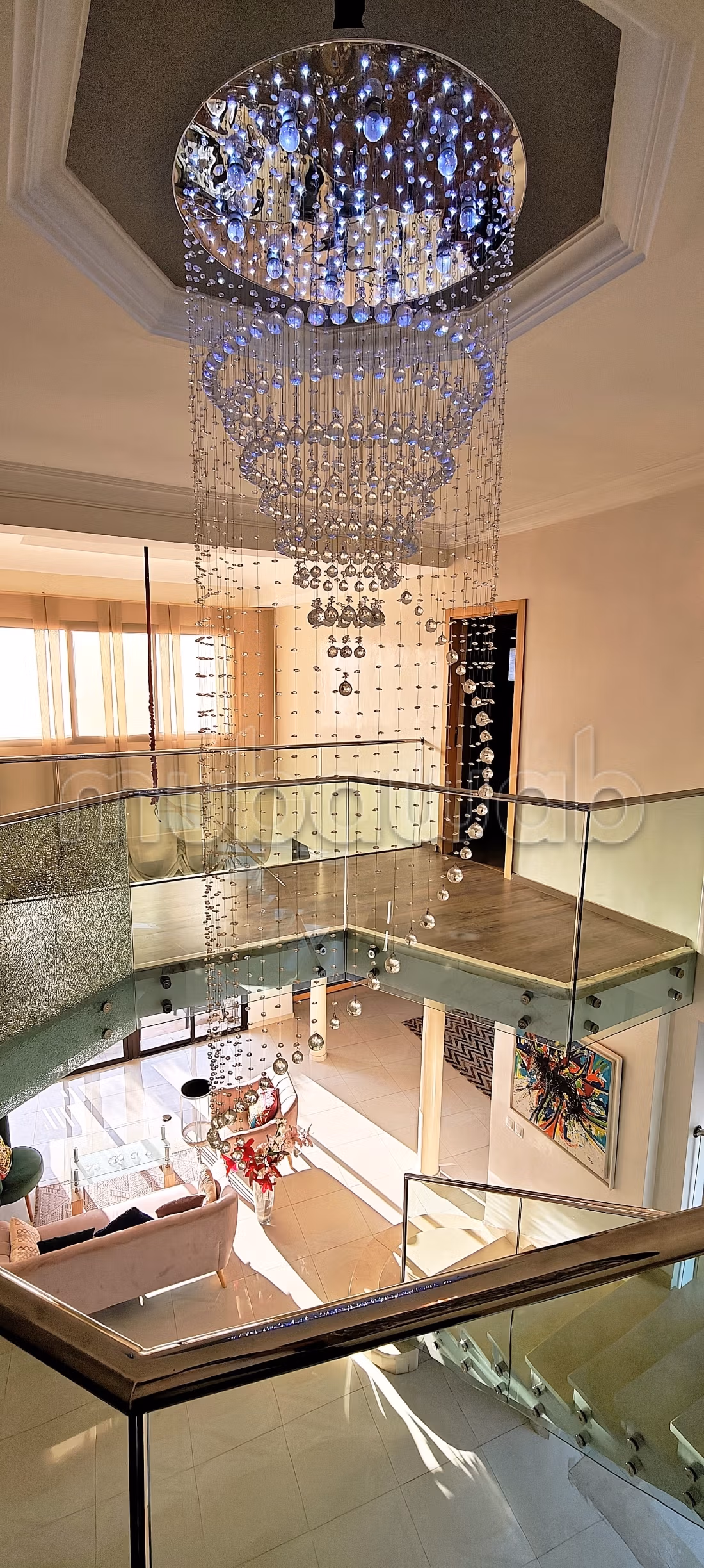 Locatie luxe villa in Riyad. Oppervlakte 500 m². Goed gemeubileerd