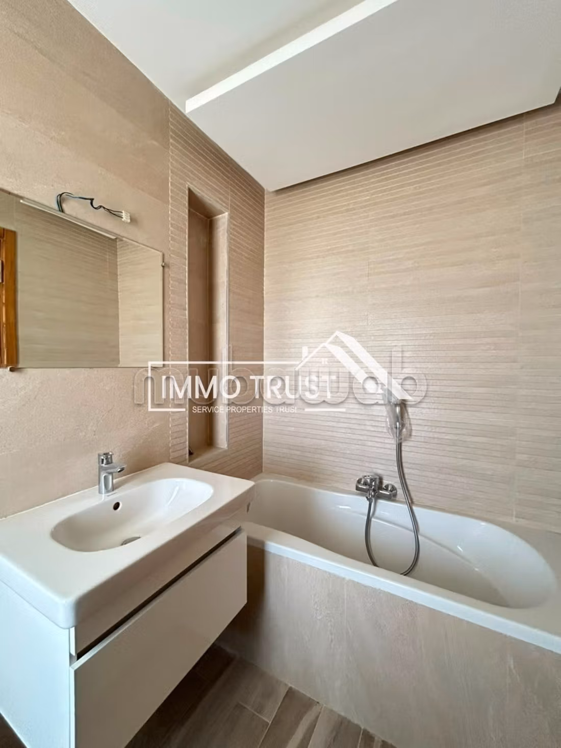Appartamento S2 con terrazza a Soukra