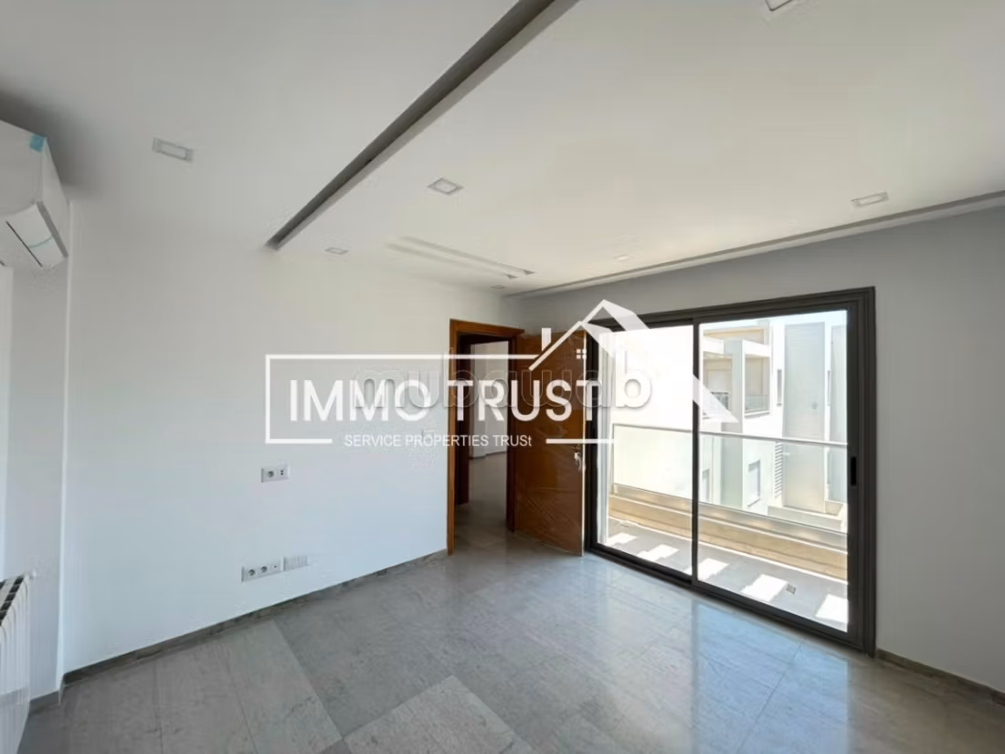 Appartamento S2 con terrazza a Soukra