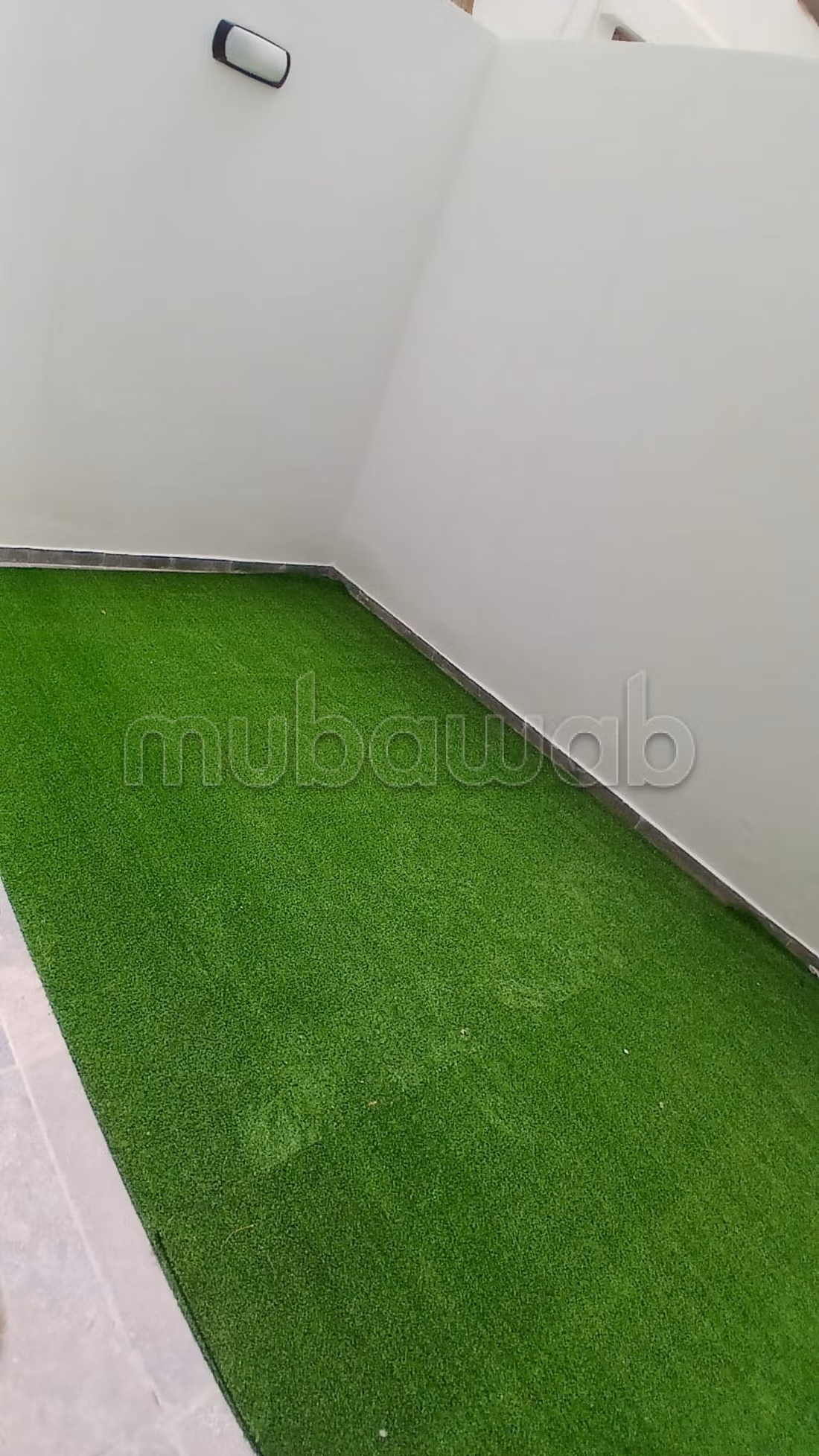 Studio nuovo e arredato