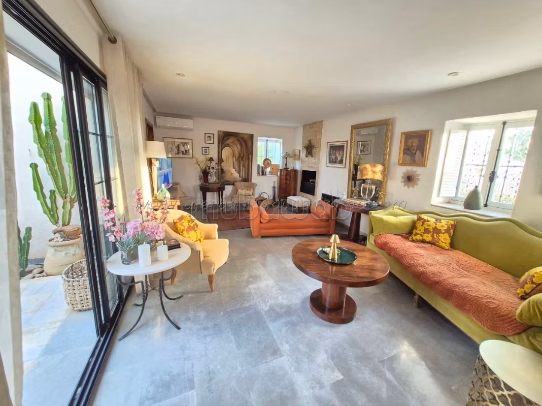 Location annuelle belle maison S4 à Houmtsouk