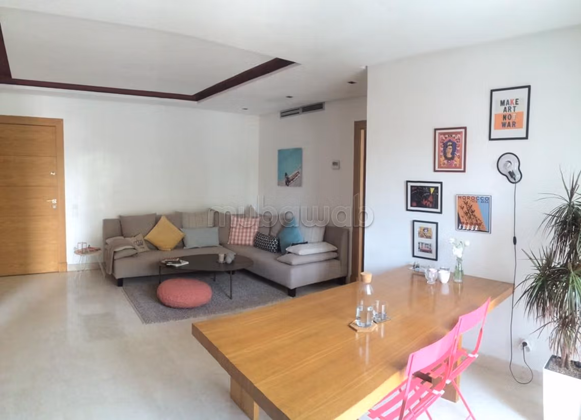 Appartement Meublé avec Vue Parc – Palmier