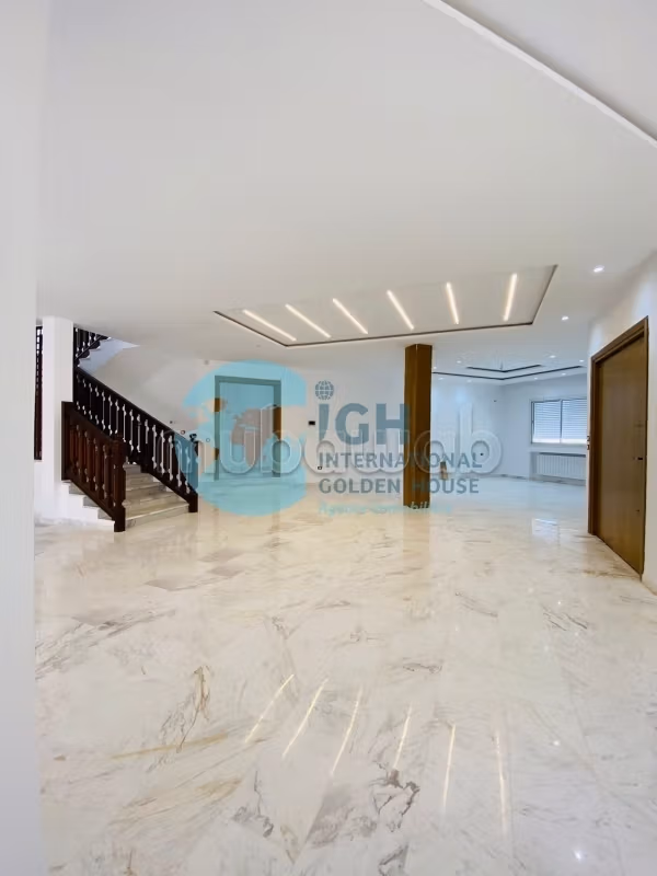 Magnificent Villa Fully Renovated in Khezema