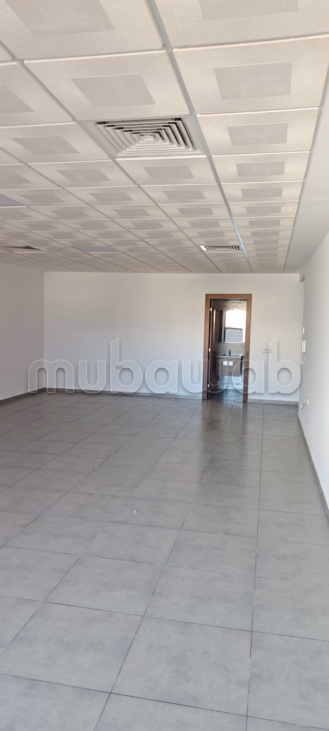 Ufficio in affitto, nuovo edificio