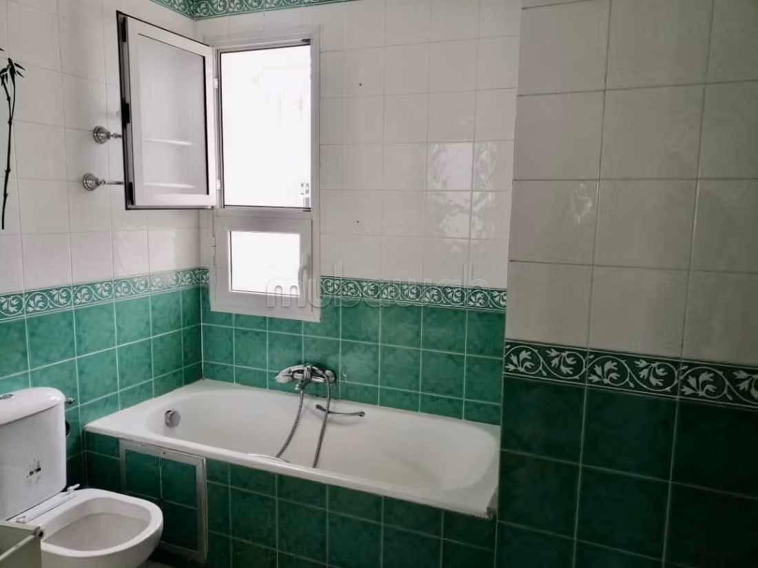 Duplex for rent in La Marsa