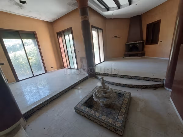 Villa ancienne dans le prestigieux quartier de Jbel Kbir