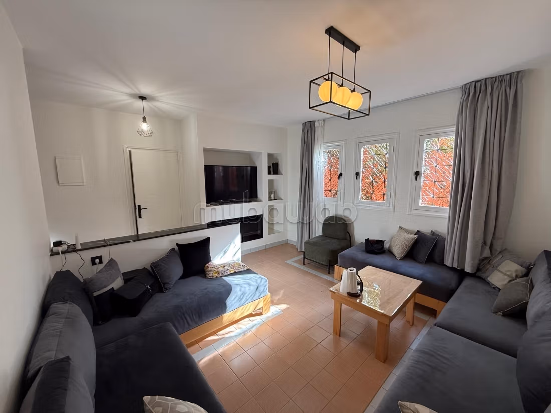 Maison rénovée, 2 Chambres, 2 Salons, Sidi Youssef