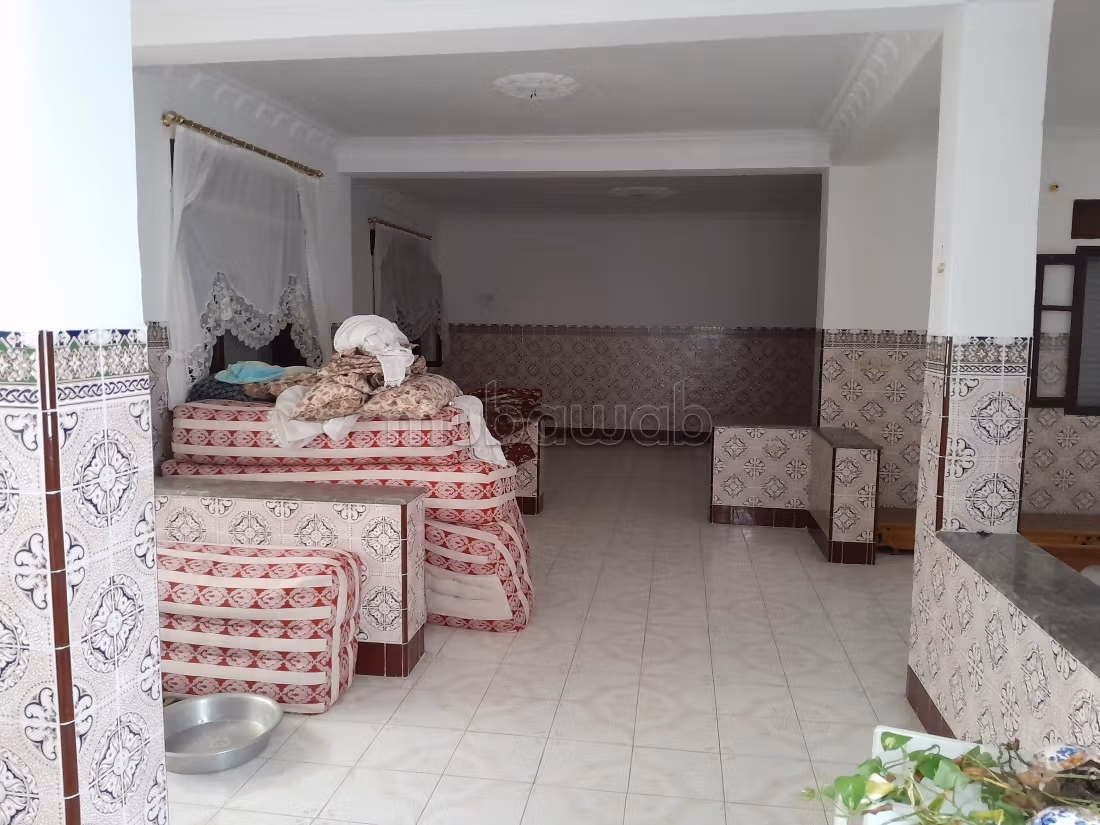 Belle villa à vendre dans la région de Tétouan. Constructible R4