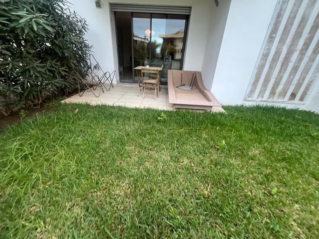 Appart rez jardin a la location a bouskoura
13500