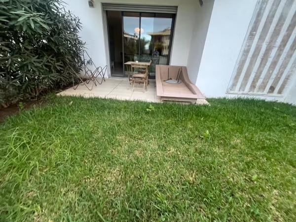 Appart rez jardin a la location a bouskoura 
13500