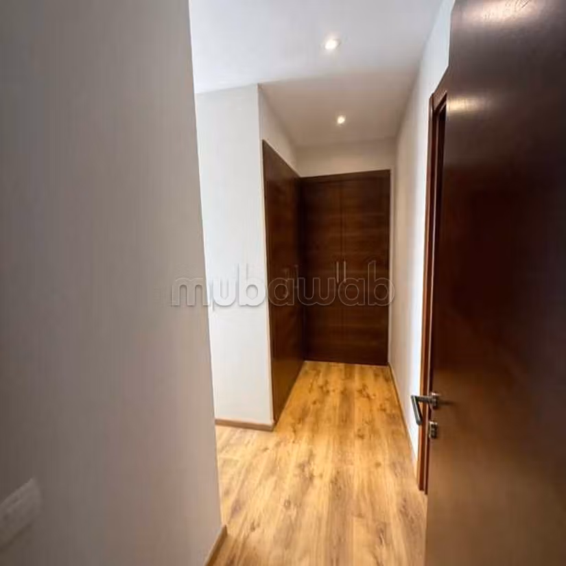 Appartement à Louer de 94.0 m² à Casablanca, Ain Diab Extension 2 — 5