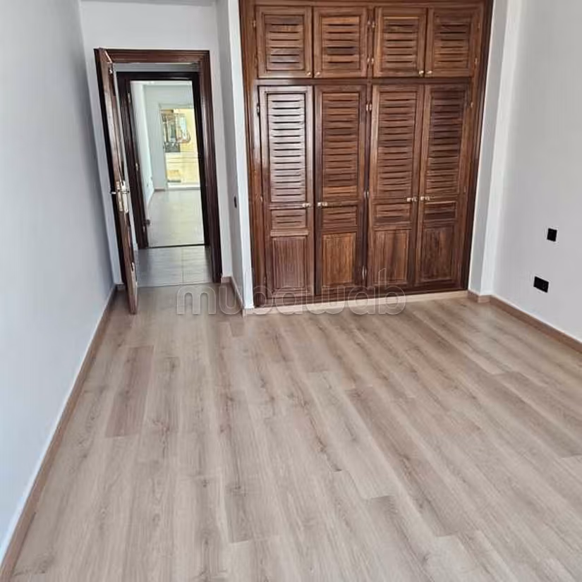 Appartamento in Vendita di 153.0 m² a Casablanca, Ospedali