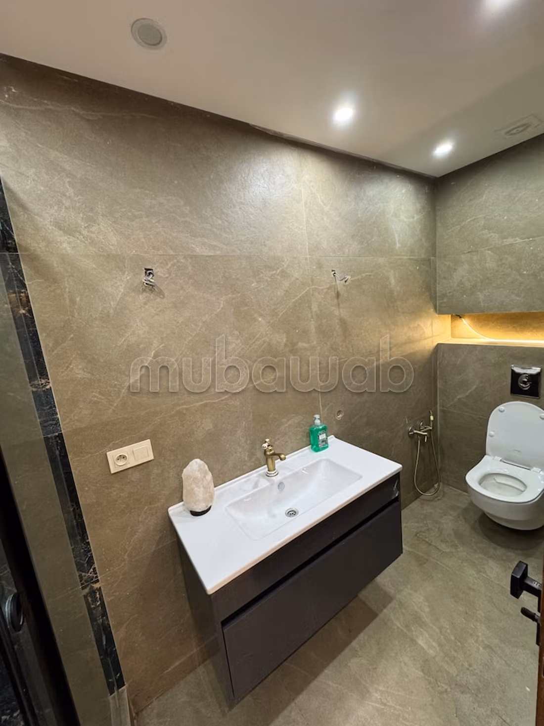 Appartement 140 m² à La Ville Haute — 13