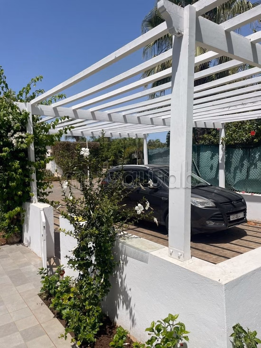 Vente magnifique villa bouskoura
