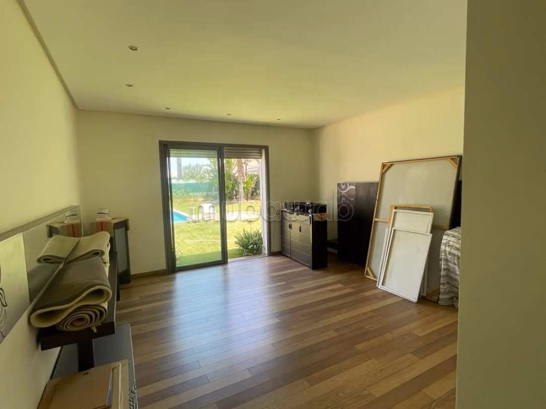 Vente magnifique villa bouskoura