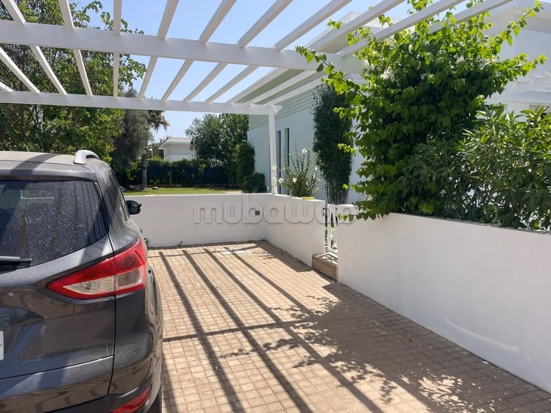 Vente magnifique villa bouskoura