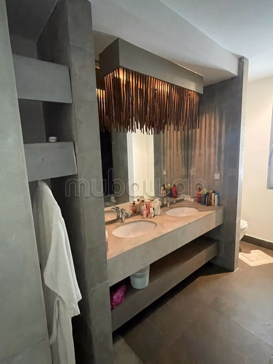 Vente magnifique villa bouskoura