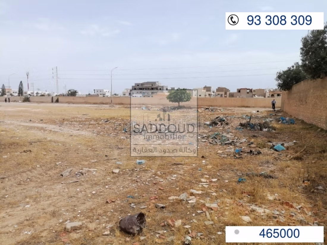 Terreno edificabile R2 in vendita sulla Route Gabes Km 7
