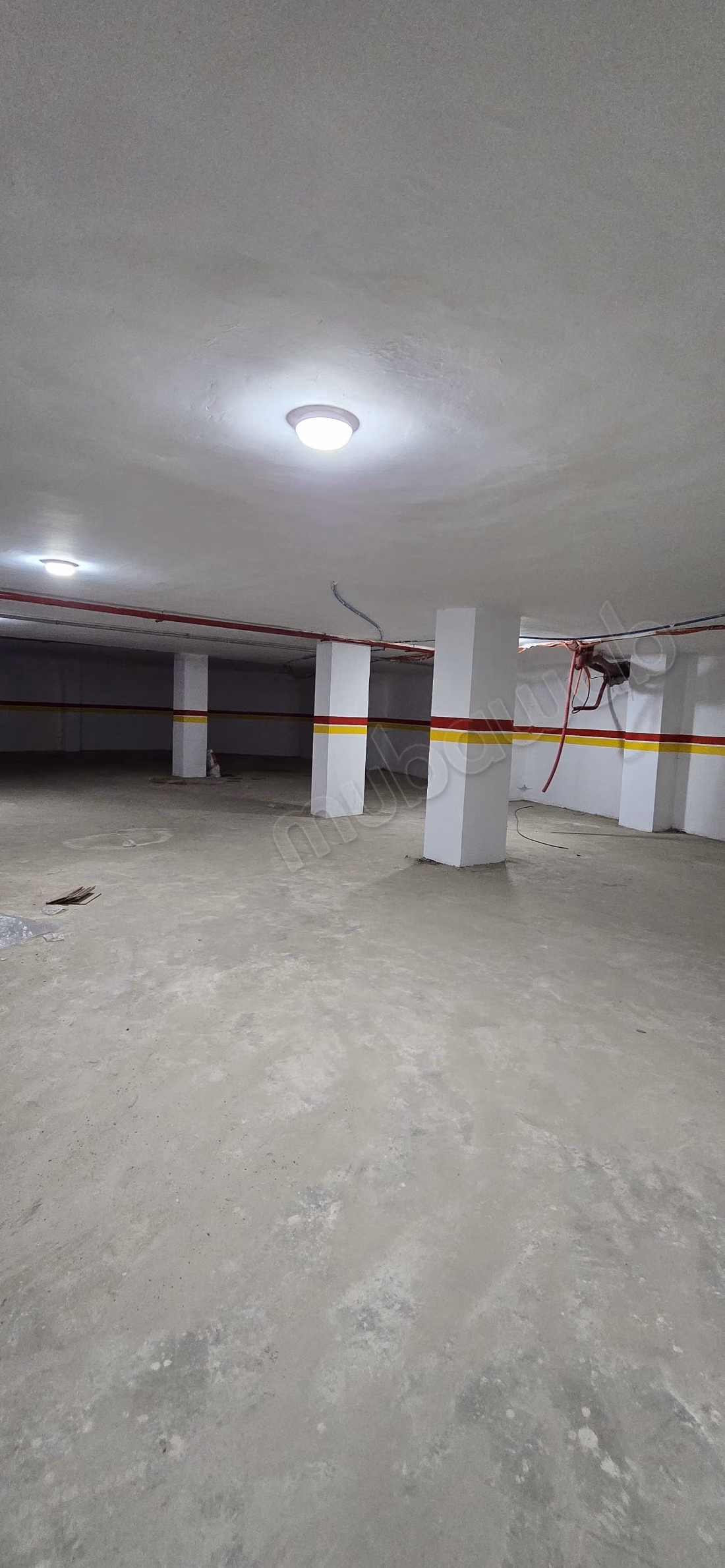 Plateaux bureaux neufs à vendre à guéliz