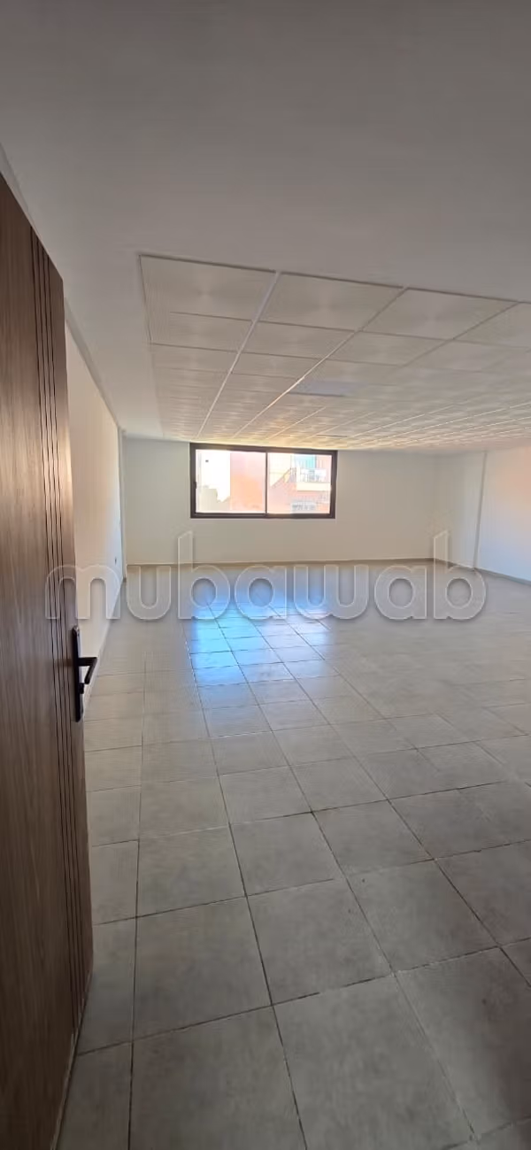 Plataformas de oficinas nuevas en venta en Guéliz