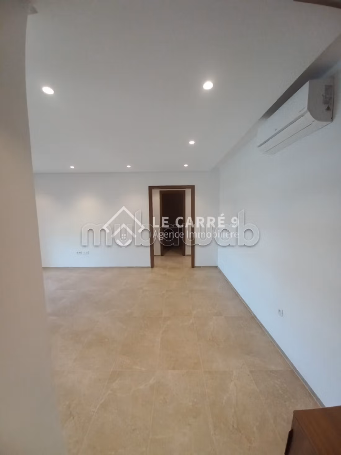 A vendre un s2 à Ain Zaghouan Nord