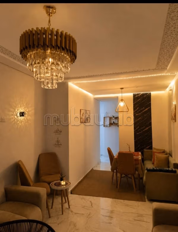 Louez cet appartement à Hamria. 
1 Pièce. 
Bien meublé