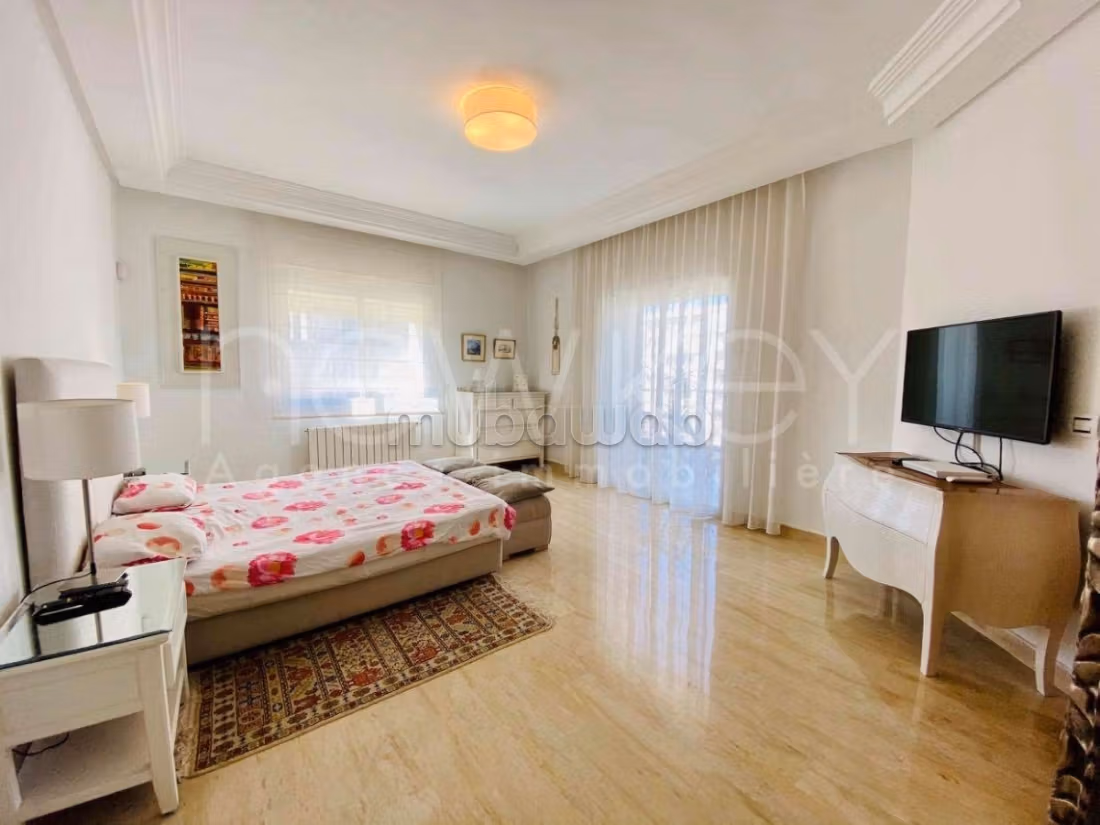 Penthouse avec piscine aux Berges du Lac 2