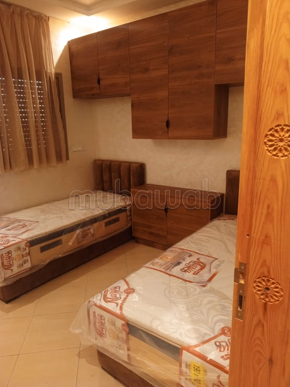Beautiful apartment for rent in Khouribga. 2 wonderful rooms. A secure residence equipped with a satellite channel reception system.