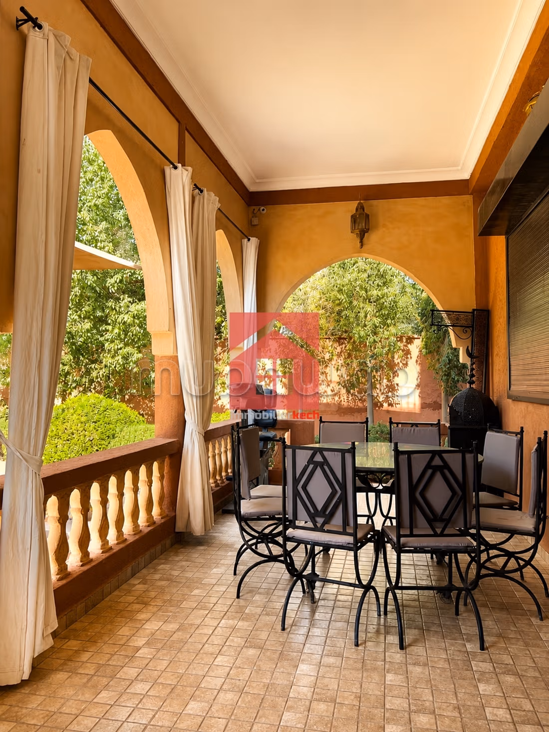 Superba Villa con Piscina Privata e Giardino a Marrakech