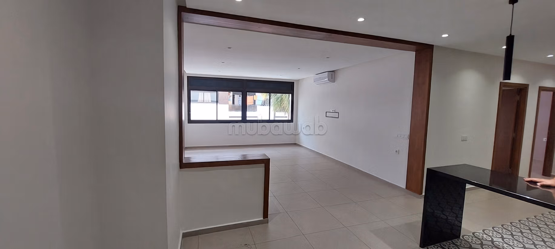 Bel appartement en location à Haut Agdal.
2 belles chambres.
Terrasse et ascenseur — 2