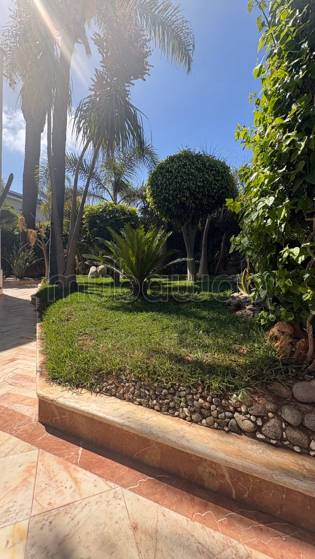 À vendre Villa à démolir au quartier oasis