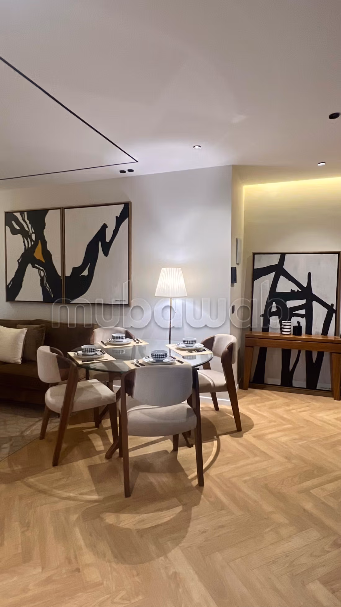 Bellissimo moderno monolocale arredato di 58m2 in affitto