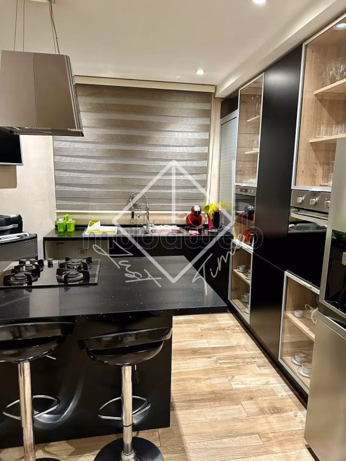 Appartement s3 haut standing à vendre à riadh lan