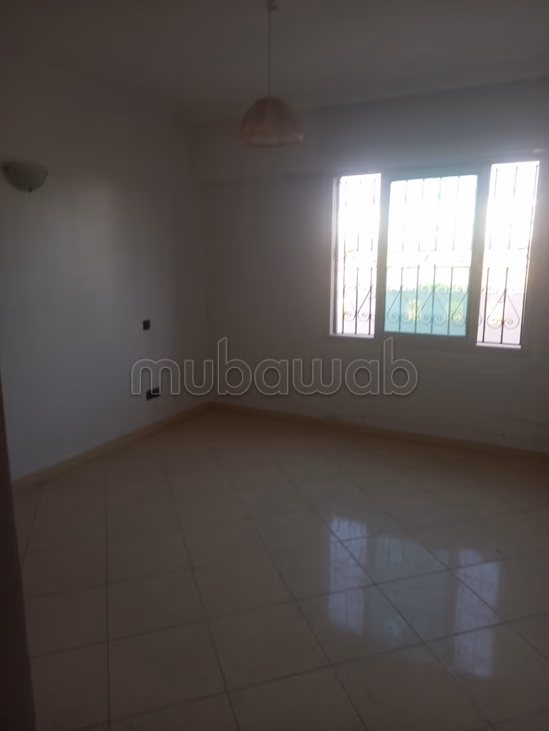 Triplex a vendre dans une résidences avec piscine