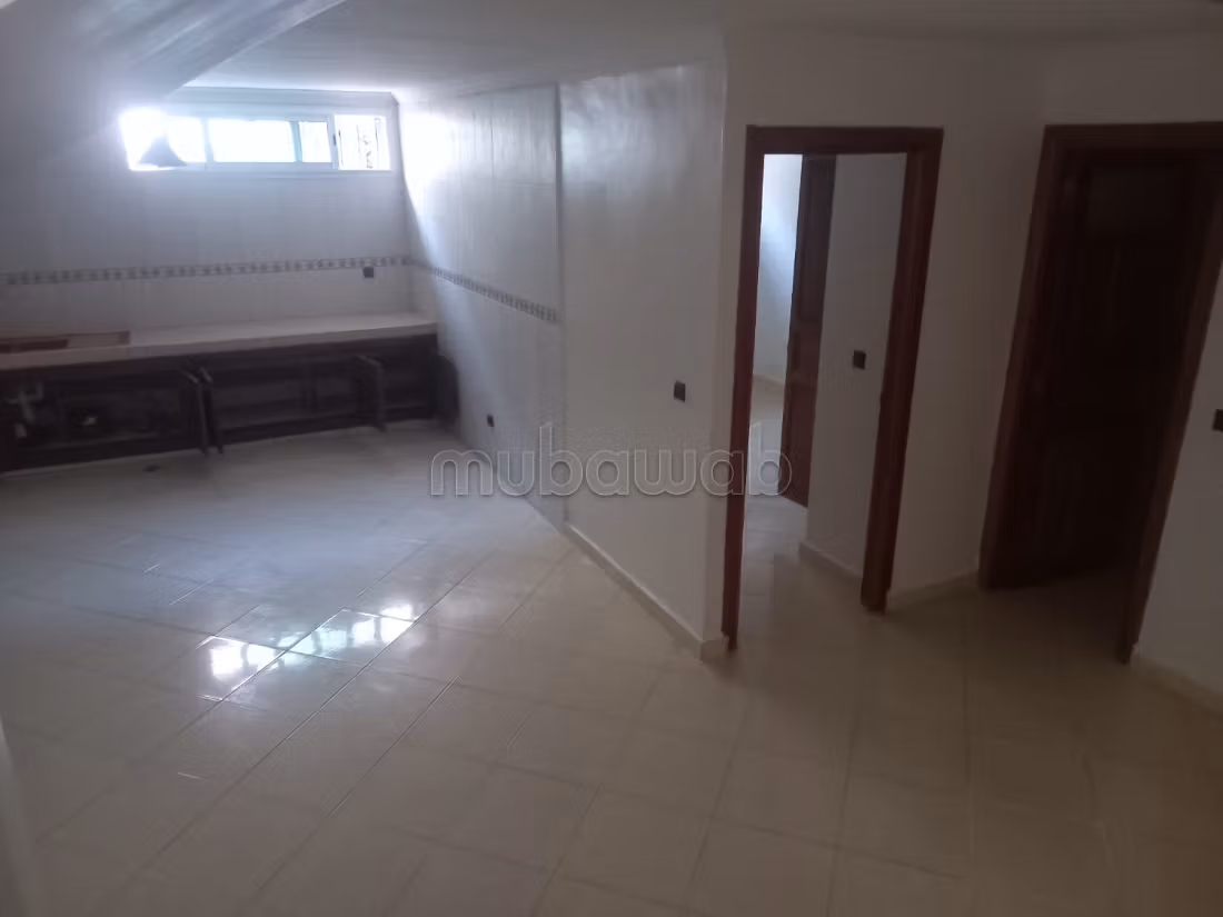 Triplex a vendre dans une résidences avec piscine