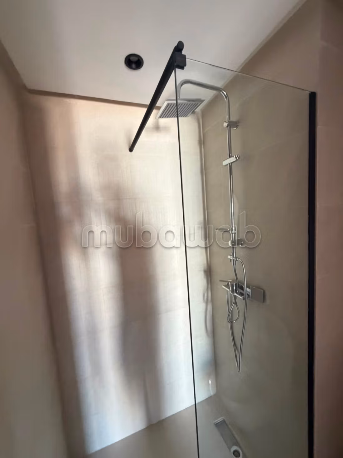 Bel Appartement jamais habité 
ain sebaa — 4
