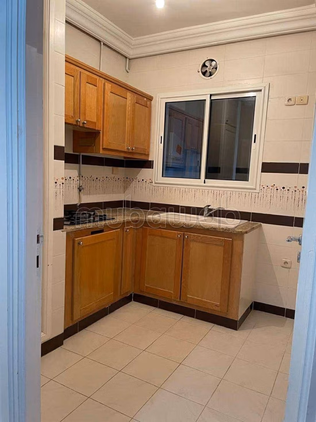 Ennasr 2 for rent nice apartment S1 WELL Located