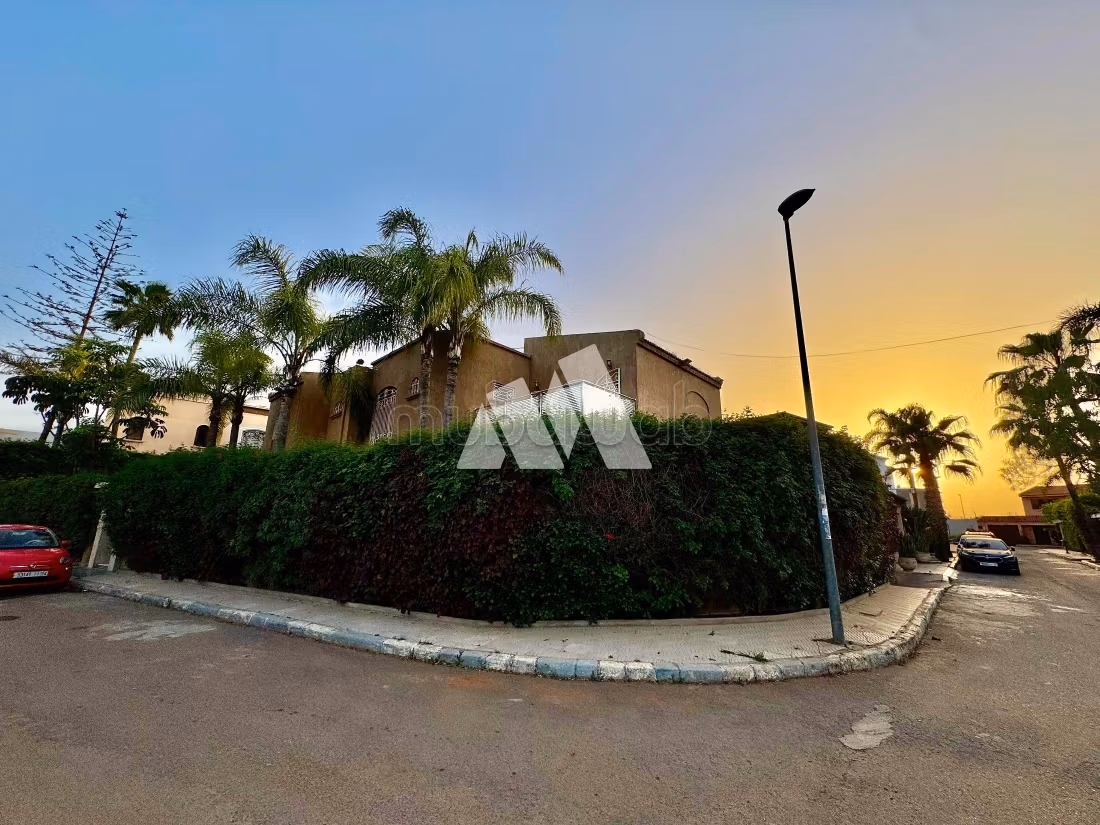Villa Isolee 750 m2 Florida Mandarona