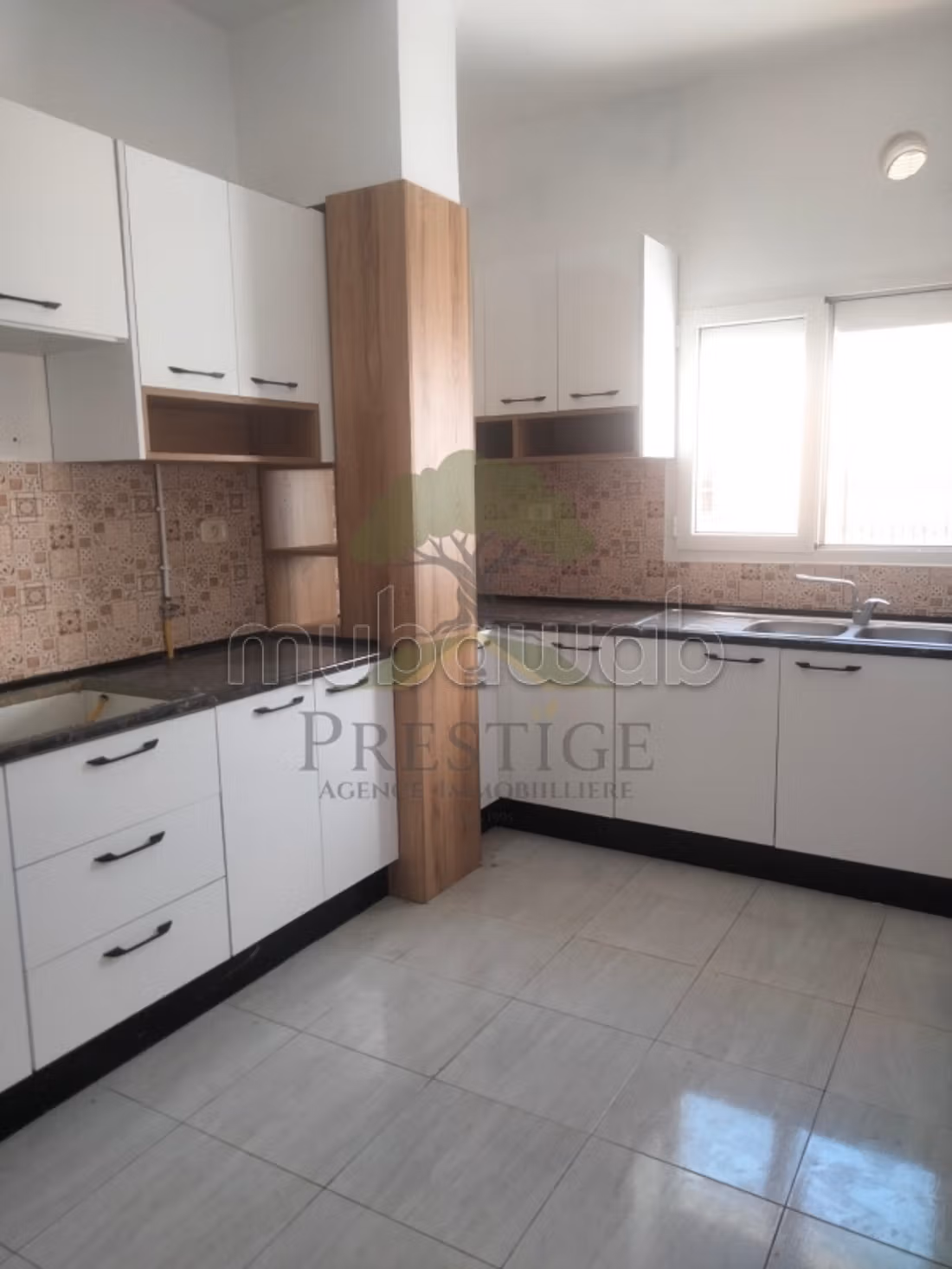 Étage de villa S3 à louer à Kantaoui
