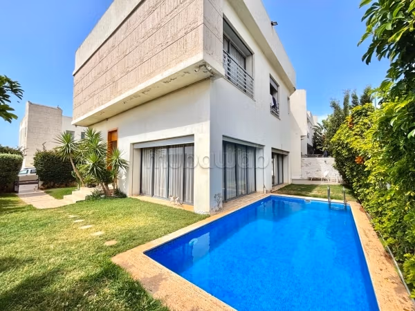 Villa 4 ch d'Angle avec Piscine Plein Sud