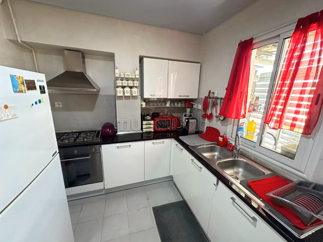 In vendita un Appartamento S2 a Cité Ghazela